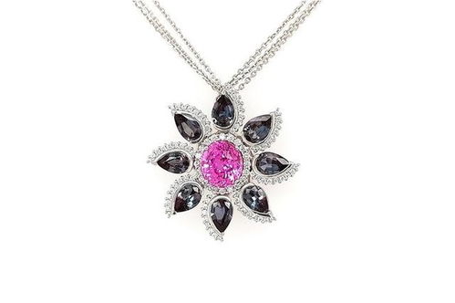 光谱奖主题珠宝 融合美学与科技，演绎办公设备的艺术风华