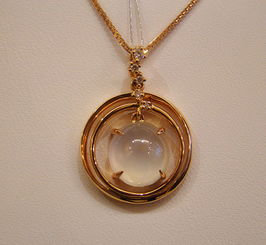 滇缅珠宝融合艺术 产品展示与室内装饰设计探析